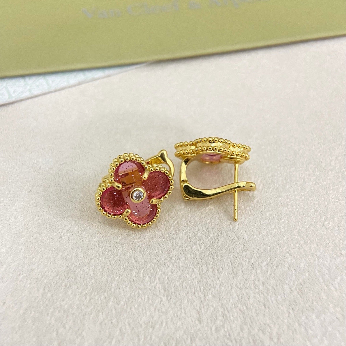 [⭐Lioran]2026 NEW  CLOVER 1 MOTIFPINK ENAMEL STUD EARRINGS WITH DIAMONDS2