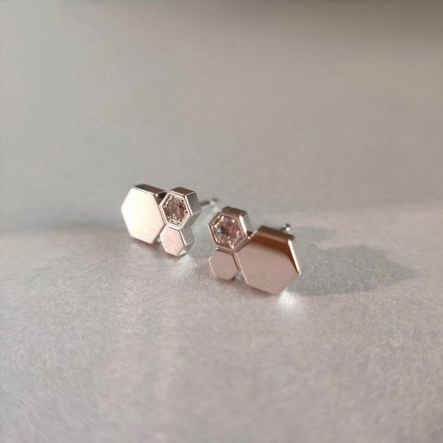 [⭐Lioran]BEE LOVE SILVER DIAMOND EARRINGS