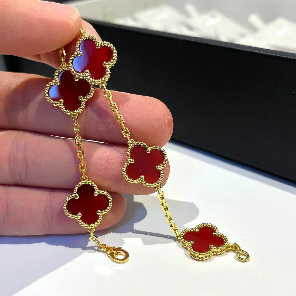 [⭐Lioran] CLOVER 5 MOTIF RED CORNELIAN BRACELET COLLECTION