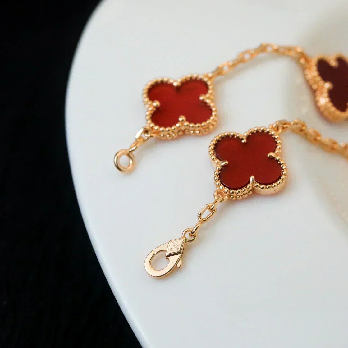 [⭐Lioran] CLOVER 5 MOTIF RED CORNELIAN BRACELET COLLECTION
