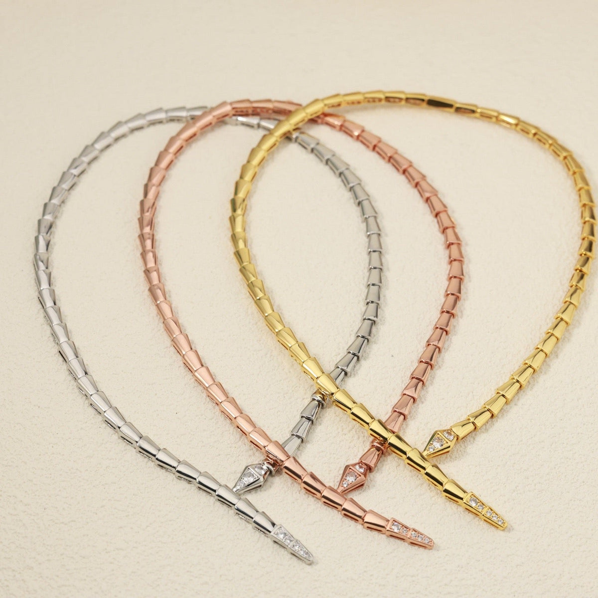 [⭐Lioran]NEW！SERPENT DIAMOND AT BOTH ENDS NECKLACE