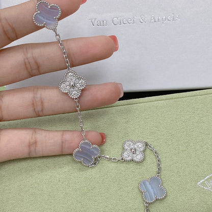 [⭐Lioran] CLOVER 5 MOTIF PURPLE CHALCEDONY BRACELET COLLECTION