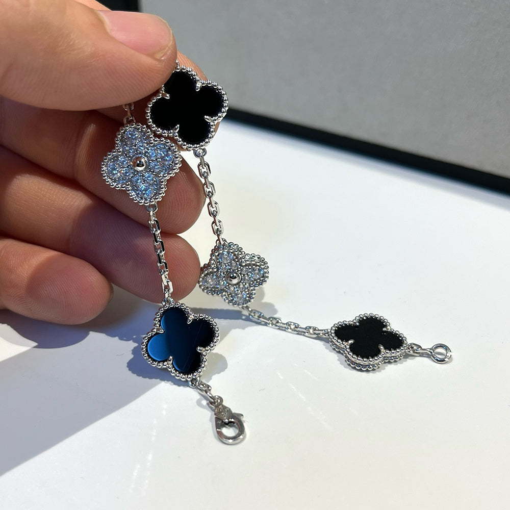 [⭐Lioran] CLOVER 5 MOTIF ONYXS BRACELET COLLECTION