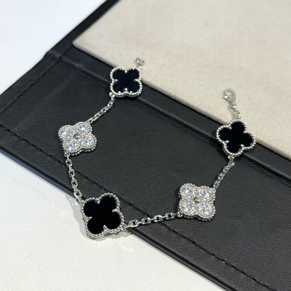 [⭐Lioran] CLOVER 5 MOTIF ONYXS BRACELET COLLECTION