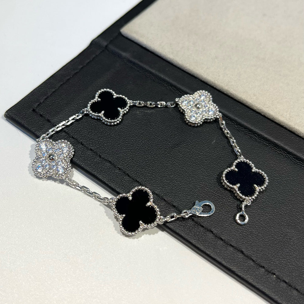 [⭐Lioran] CLOVER 5 MOTIF ONYXS BRACELET COLLECTION