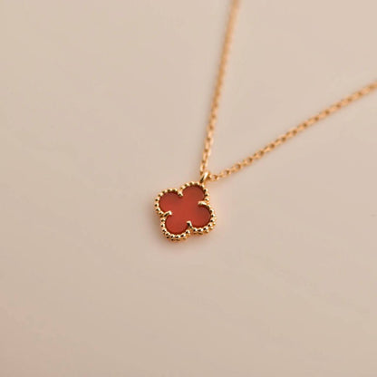 [⭐Lioran]CLOVER MINI 9.5MM WHITE CARNELIANS NECKLACE