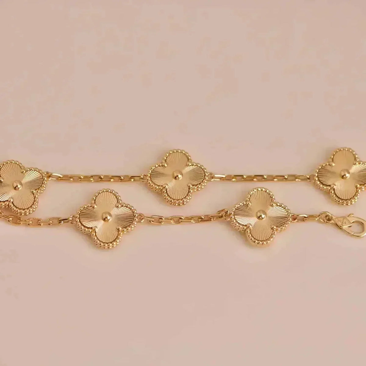 [⭐Lioran] CLOVER 5 MOTIF LASER BRACELET COLLECTION