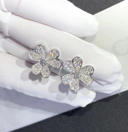 [⭐Lioran]FRIVOLE SILVER FLOWER DIAMOND EARRINGS