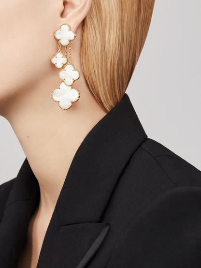 [⭐Lioran]CLOVER EARRINGS WHITE MOP 4 MOTIFS GOLD