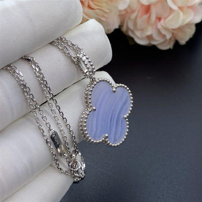 [⭐Lioran]CLOVER SILVER CHALCEDONY BIG CLOVER NECKLACE