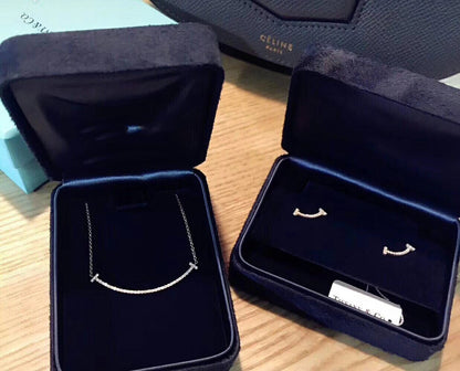 [Lioran]SMILE DIAMOND EARRINGS