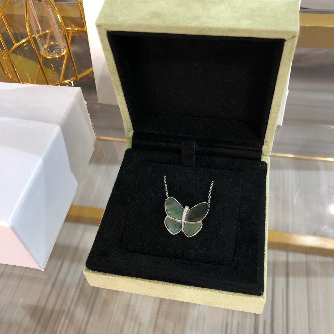[⭐Lioran]LARGE BUTTERFLY SILVER PENDANT DIAMOND NECKLACE