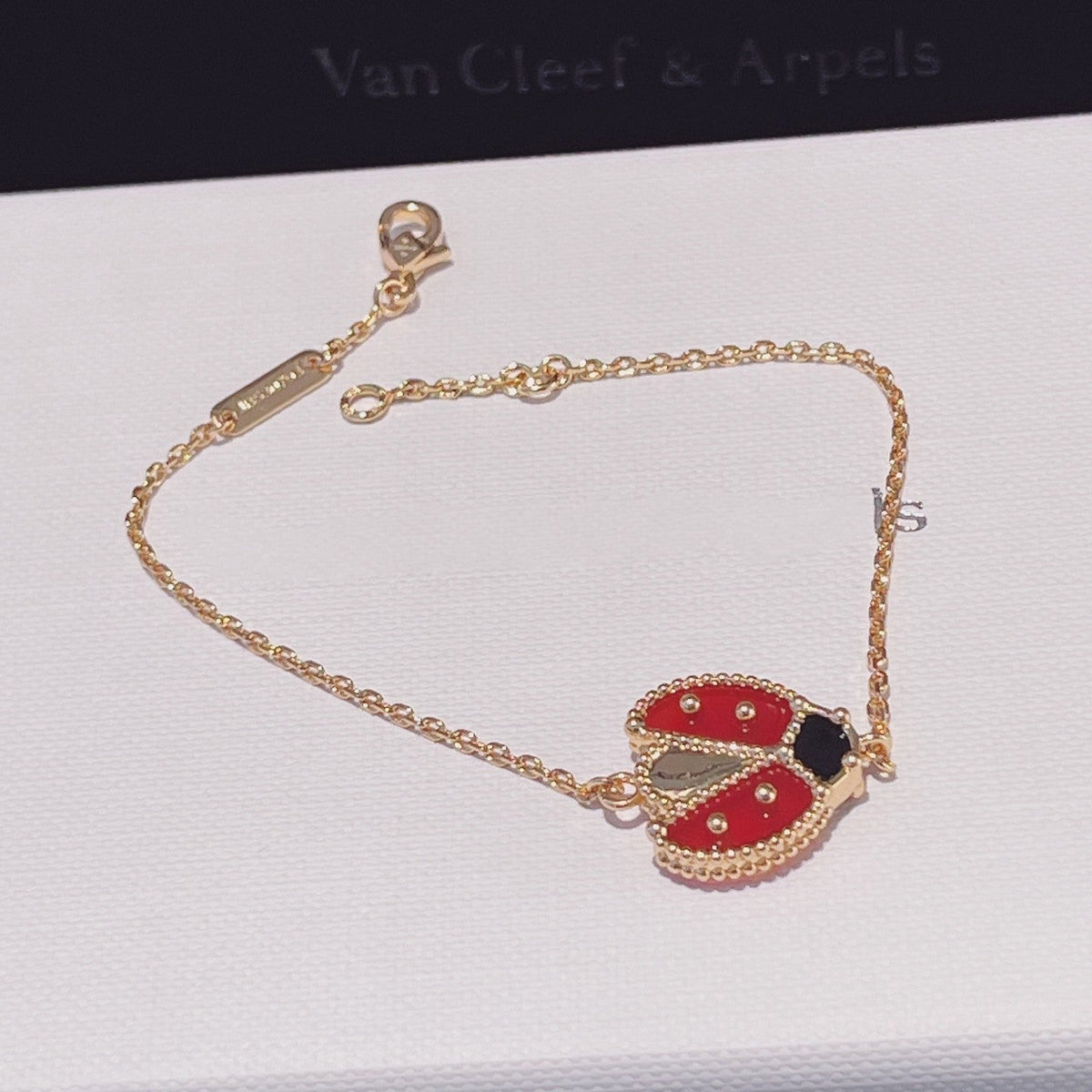 [⭐Lioran]LUCKY SPRING 1 MOTIF PINK GOLD BRACELET